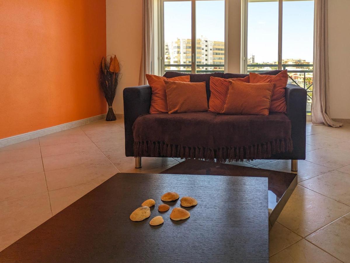 Two Bedroom Apartment - 110M2, Ac, Terrace, Wi-Fi Лагос Екстериор снимка