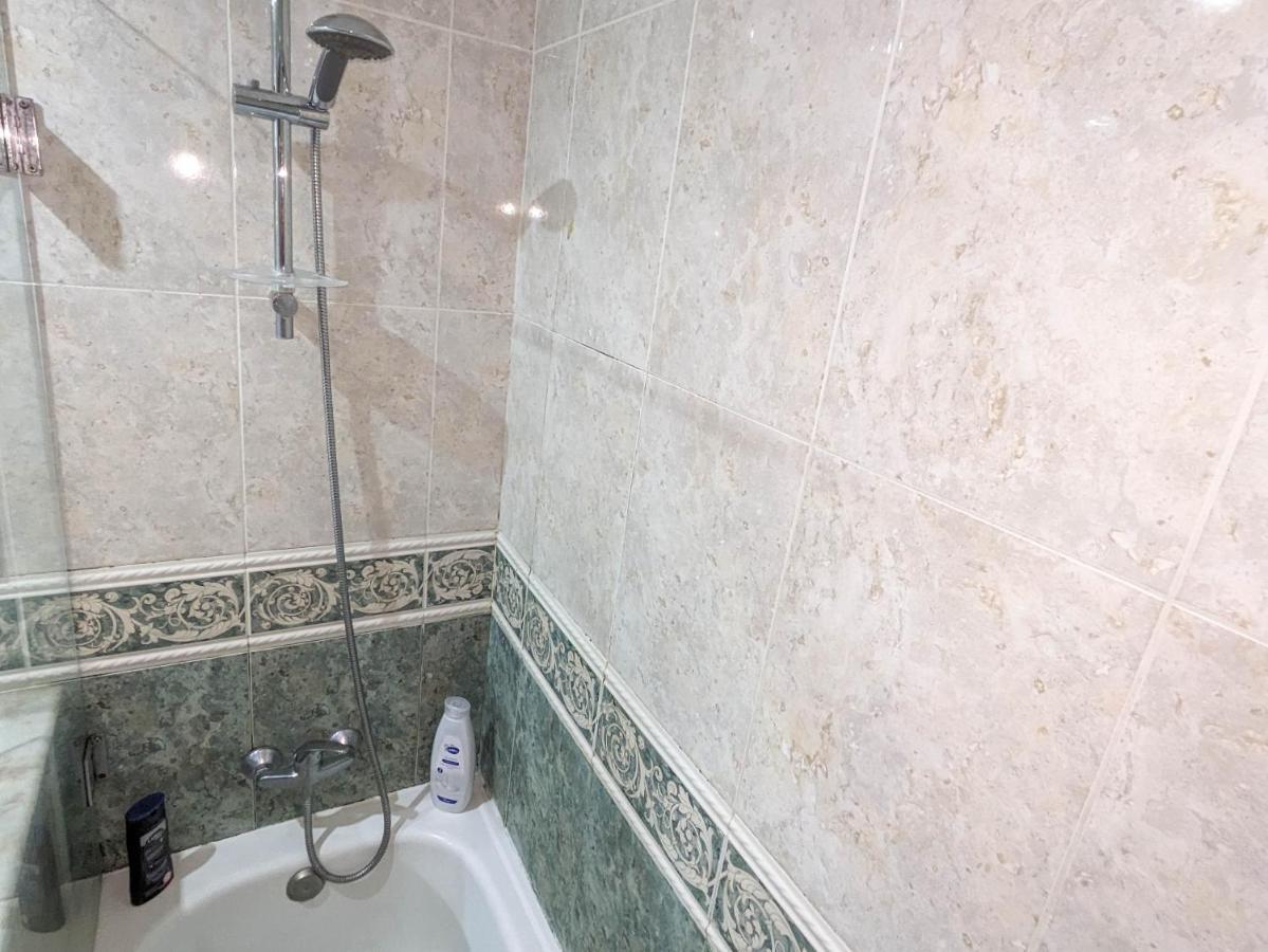 Two Bedroom Apartment - 110M2, Ac, Terrace, Wi-Fi Лагос Екстериор снимка